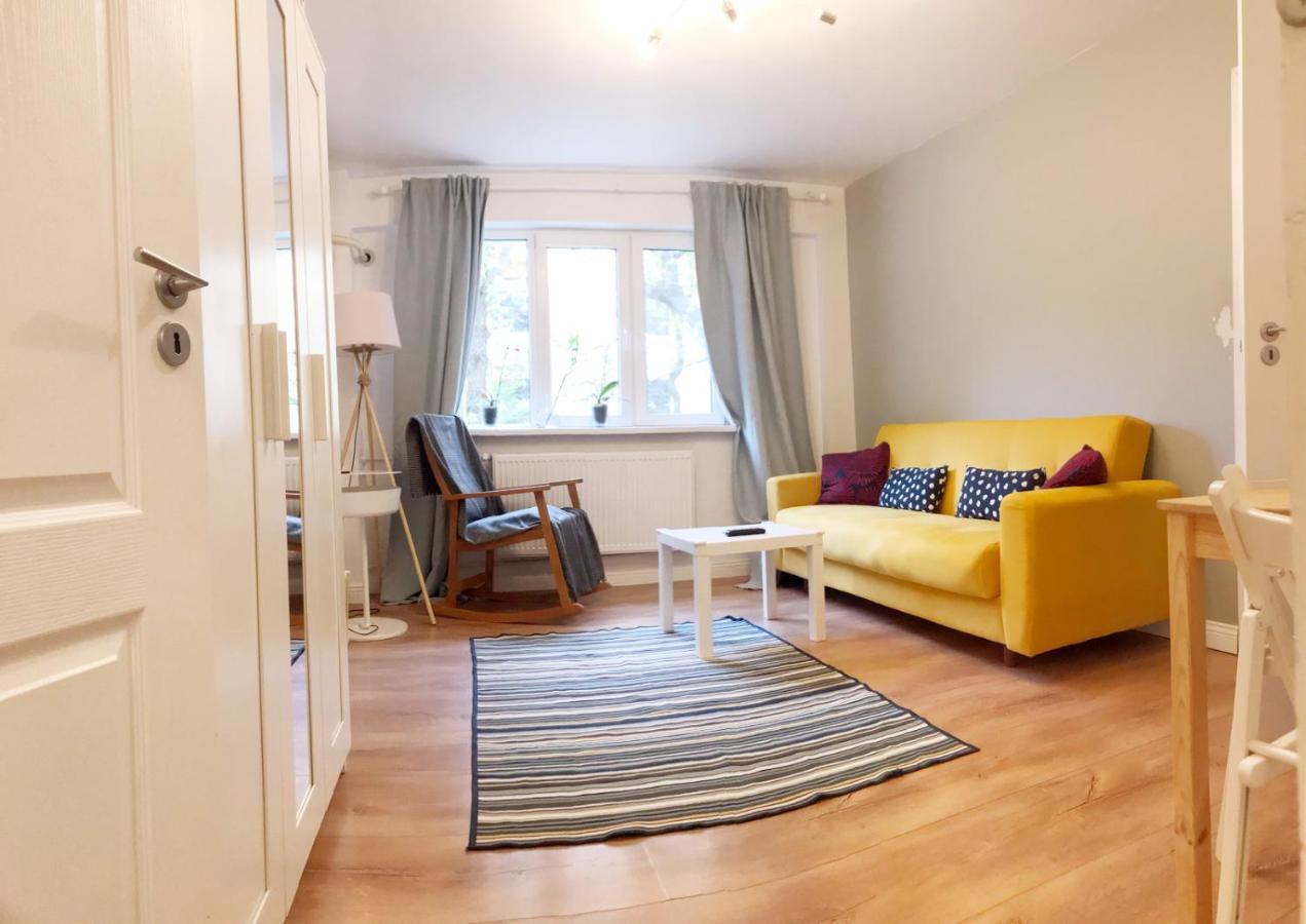 Lola’s apartament close to city center Bucarest Esterno foto